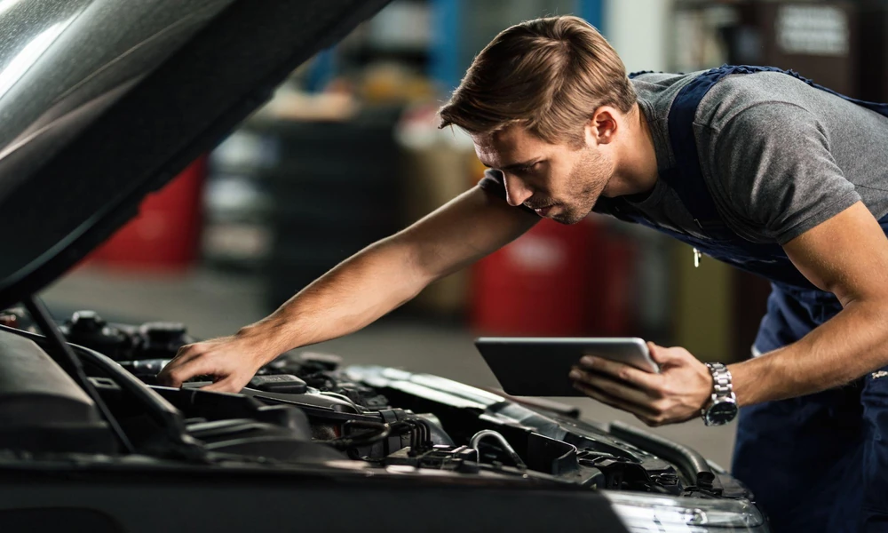 Why Choosing a Certified Mercedes-Benz Service Centre Extends Transmission Lifespans